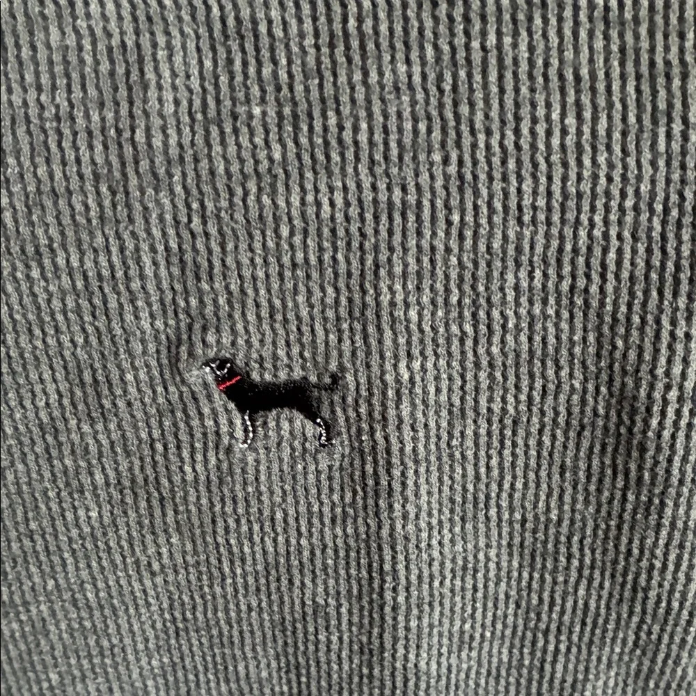 The Black Dog Gray Ribbed Thermal Long Sleeve Top with Red Trim